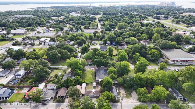 258 Magnolia Street, Biloxi, MS 39530