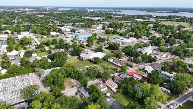 258 Magnolia Street, Biloxi, MS 39530