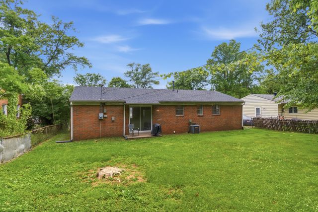 241 Hickory Drive, Frankfort, KY 40601