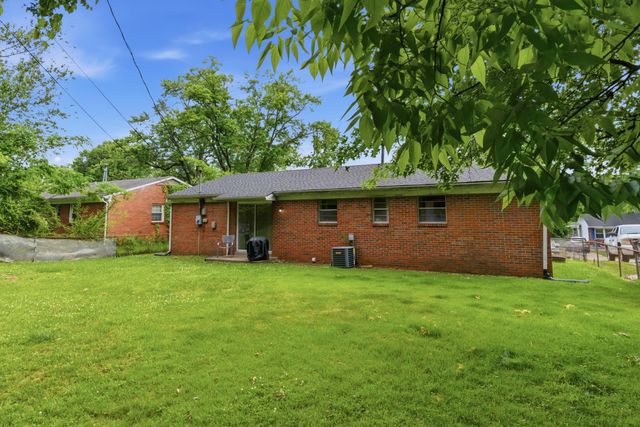 241 Hickory Drive, Frankfort, KY 40601
