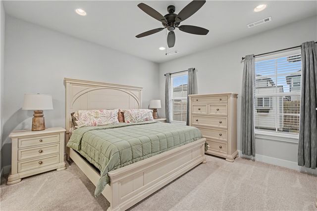 1716 W Broadway Place, Rogers, AR 72758