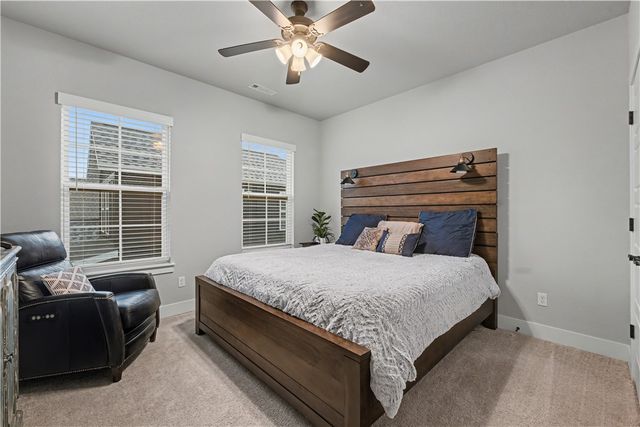 1716 W Broadway Place, Rogers, AR 72758