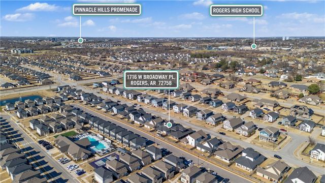 1716 W Broadway Place, Rogers, AR 72758