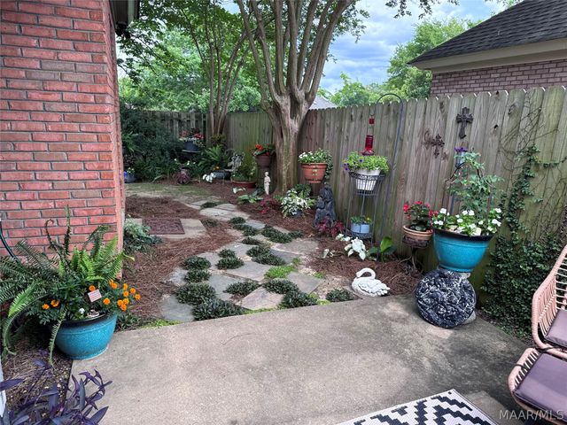 1943 Woodrun Drive, Montgomery, AL 36117