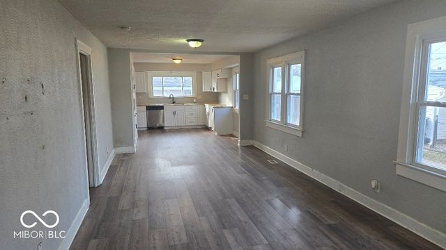 1601 Hoefgen Street, Indianapolis, IN 46203