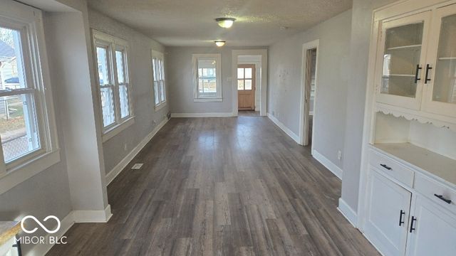 1601 Hoefgen Street, Indianapolis, IN 46203