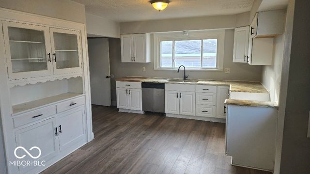 1601 Hoefgen Street, Indianapolis, IN 46203