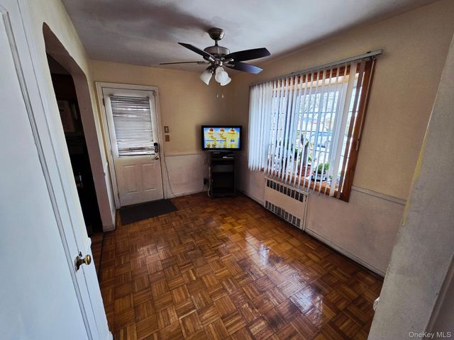 60 Liberty Boulevard, Valley Stream, NY 11580