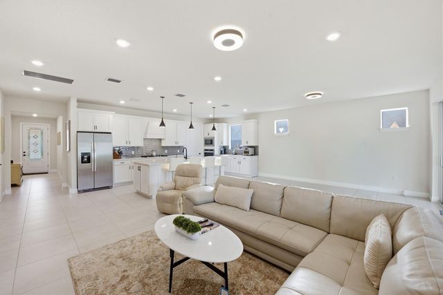 9629 Mosler Trail, Lake Worth, FL 33467