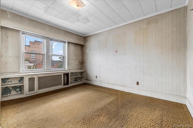 161-21 84th Avenue, Jamaica Hills, NY 11432