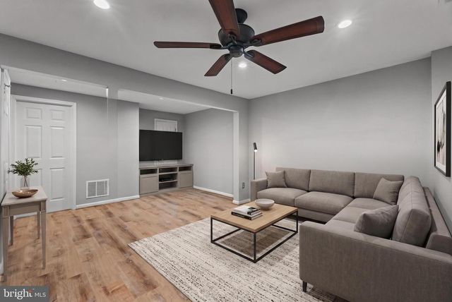 9029 ROUTE 29, Fairfax, VA 22031