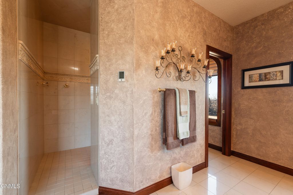 3505 66th Street NE, Bismarck, ND 58503 photo 29