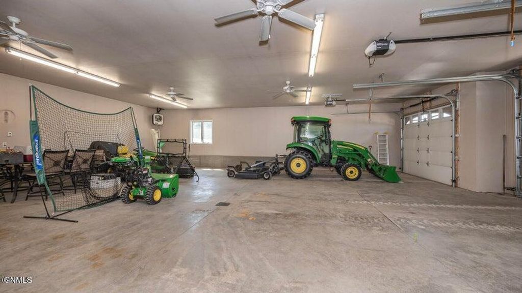 3505 66th Street NE, Bismarck, ND 58503 photo 58