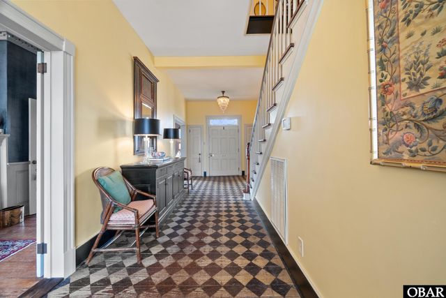 110 N Front Street, Hertford, NC 27944