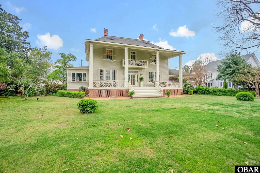 110 N Front Street, Hertford, NC 27944