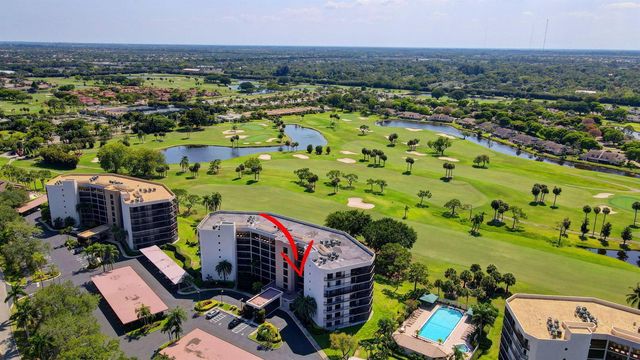 5279 FOUNTAINS Drive S 304, Lake Worth, FL 33467