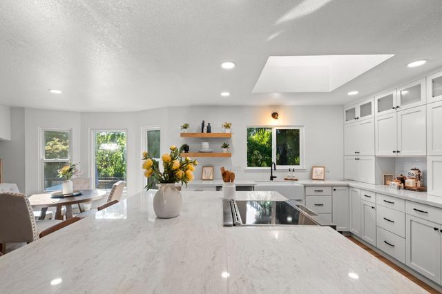 951 Haight Ct, El Dorado Hills, CA 95762