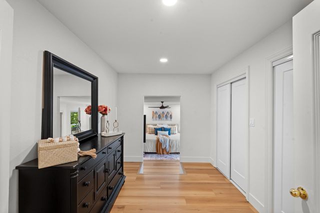 951 Haight Ct, El Dorado Hills, CA 95762