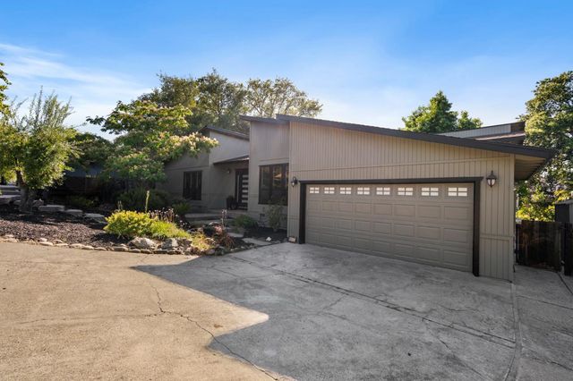 951 Haight Ct, El Dorado Hills, CA 95762
