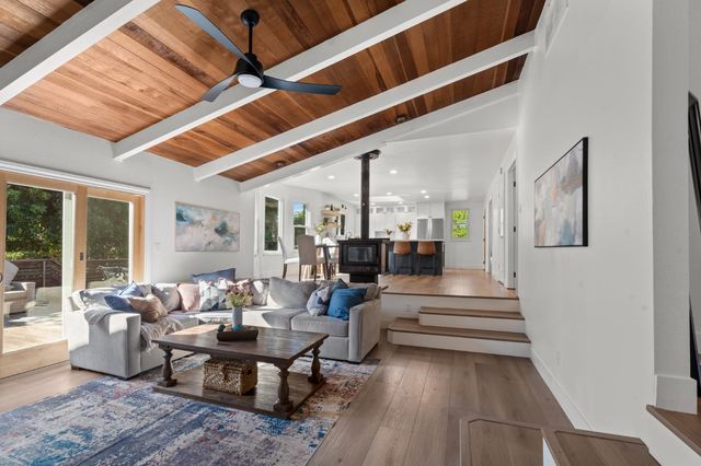 951 Haight Ct, El Dorado Hills, CA 95762
