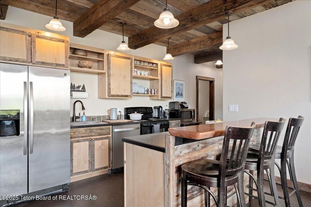 1023 BUDGE Drive, Jackson, WY 83001 photo 21