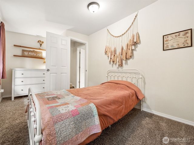 27306 100th Avenue E, Graham, WA 98338