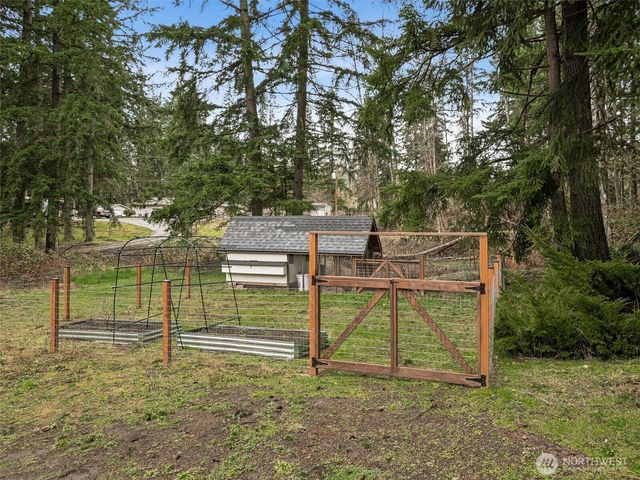 27306 100th Avenue E, Graham, WA 98338