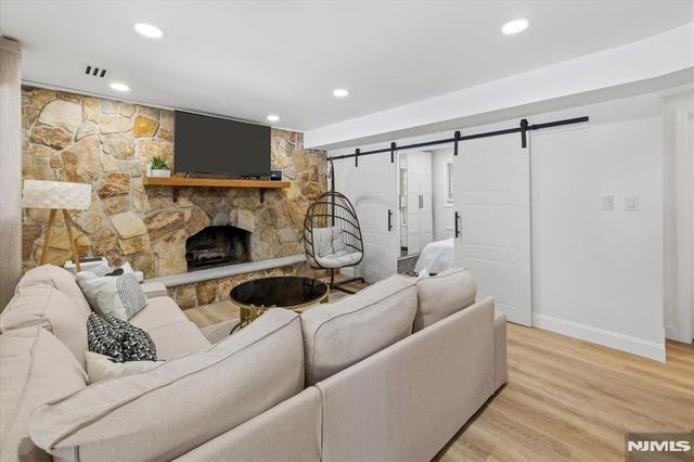 149 Sherwood Drive, Ramsey, NJ 07446