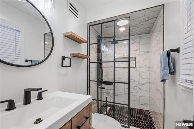 149 Sherwood Drive, Ramsey, NJ 07446