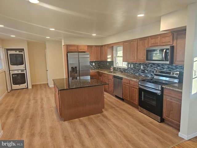 311 CATAWBA AVE, Newfield, NJ 08344