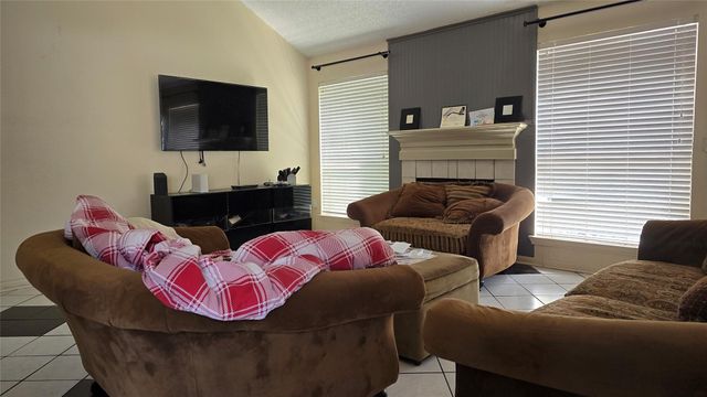 14111 Amber Grove Court, South Houston, TX 77083