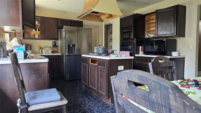 14111 Amber Grove Court, South Houston, TX 77083
