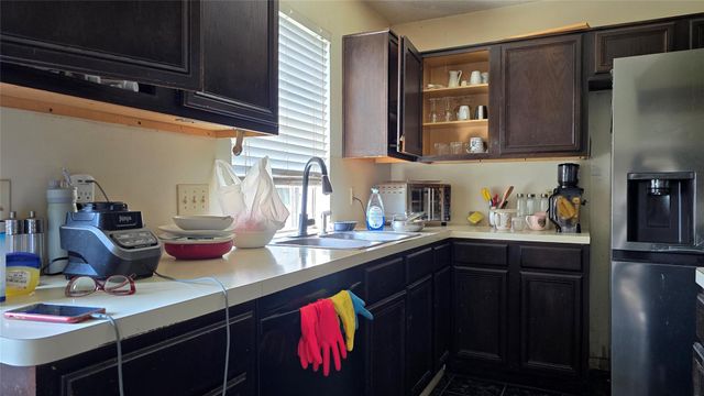 14111 Amber Grove Court, South Houston, TX 77083