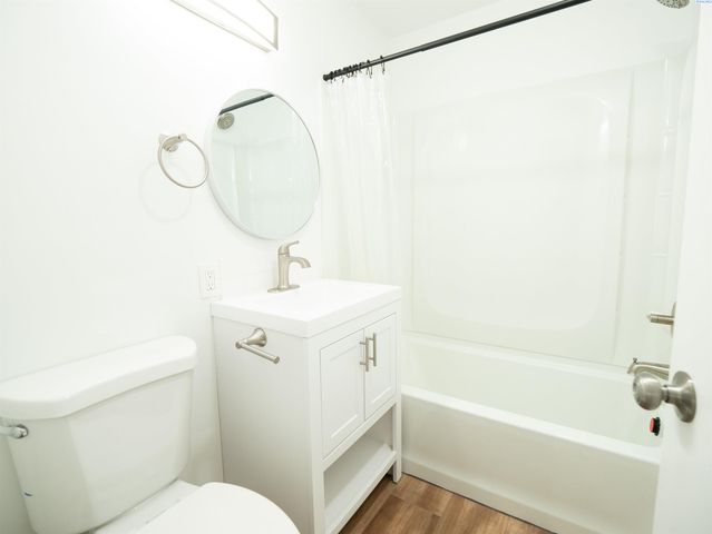 5617 W Argent Road, Pasco, WA 99301