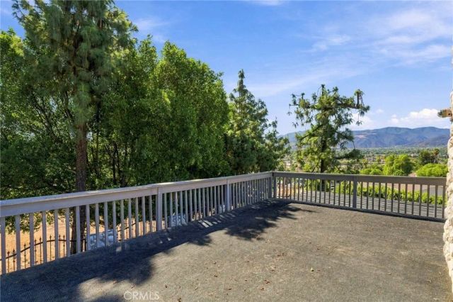 19015 Envoy, Corona, CA 92881