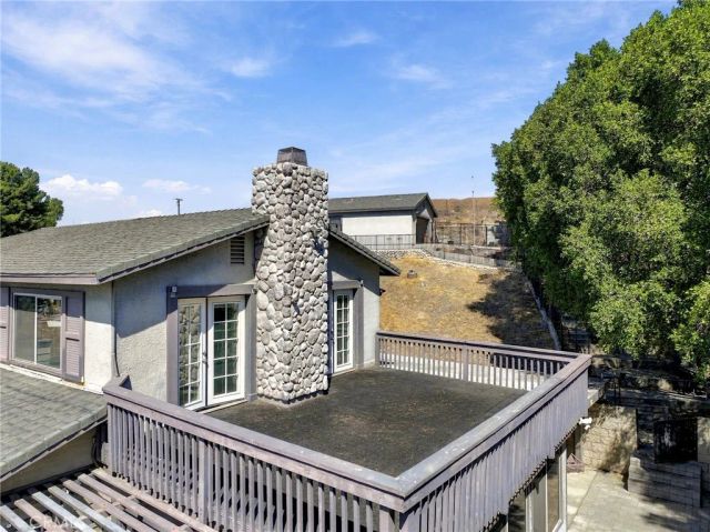 19015 Envoy, Corona, CA 92881