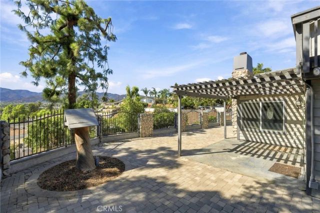19015 Envoy, Corona, CA 92881