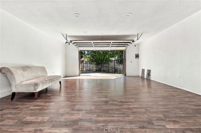 19015 Envoy, Corona, CA 92881