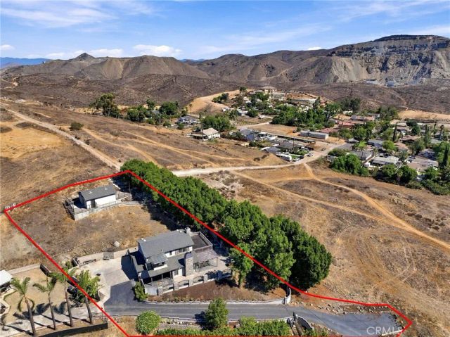 19015 Envoy, Corona, CA 92881