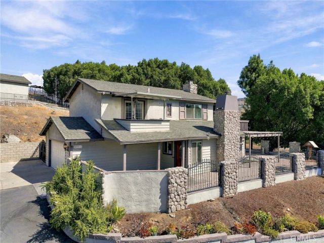 19015 Envoy, Corona, CA 92881