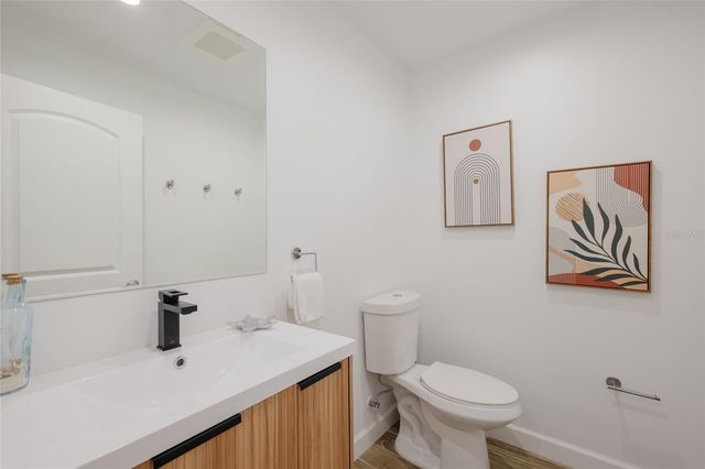203 72ND STREET, Holmes Beach, FL 34217