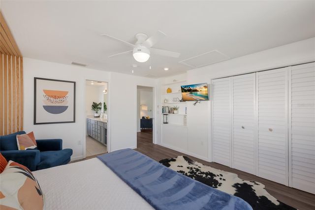 203 72ND STREET, Holmes Beach, FL 34217