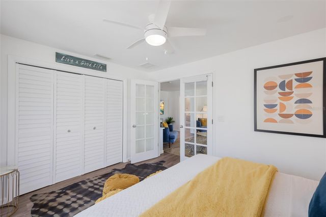 203 72ND STREET, Holmes Beach, FL 34217