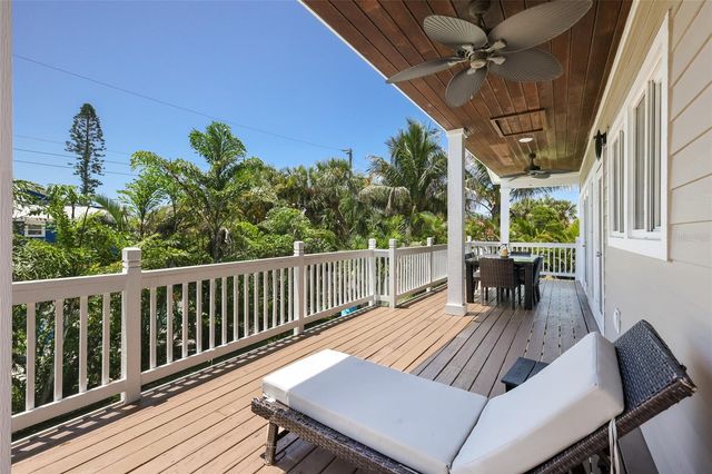 203 72ND STREET, Holmes Beach, FL 34217