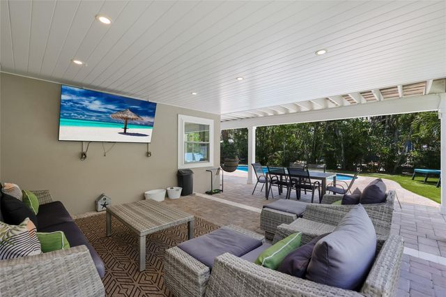 203 72ND STREET, Holmes Beach, FL 34217