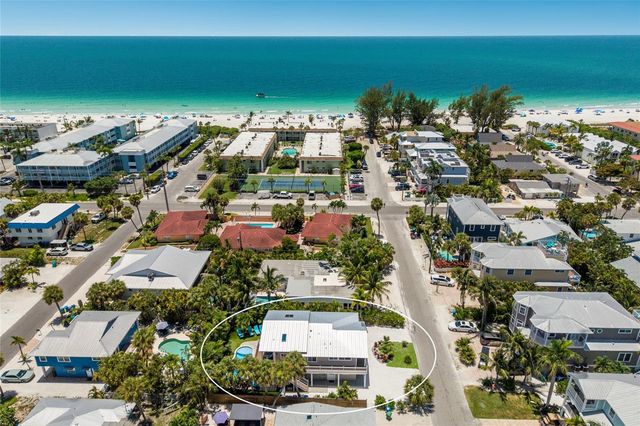 203 72ND STREET, Holmes Beach, FL 34217