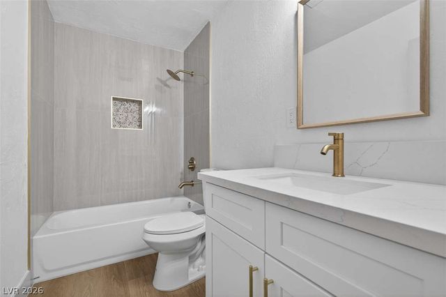 13 Mallory Street, Henderson, NV 89015