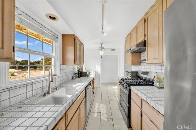 1106 S Lark Ellen, West Covina, CA 91791