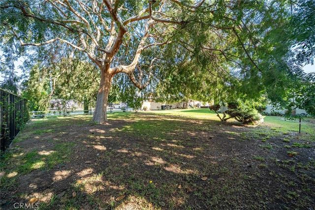 1106 S Lark Ellen, West Covina, CA 91791