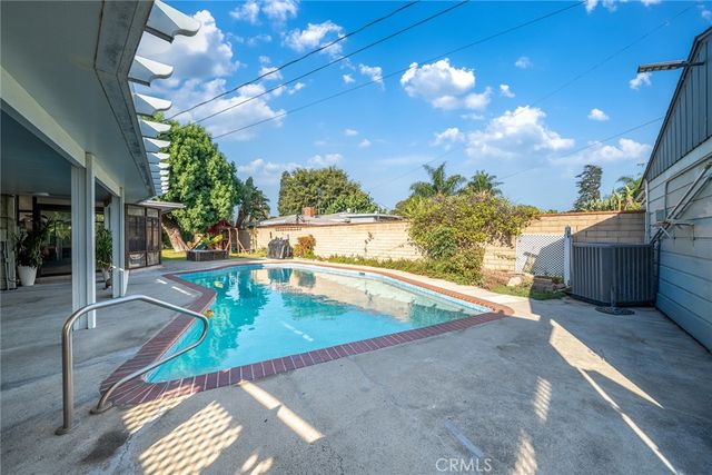 1106 S Lark Ellen, West Covina, CA 91791